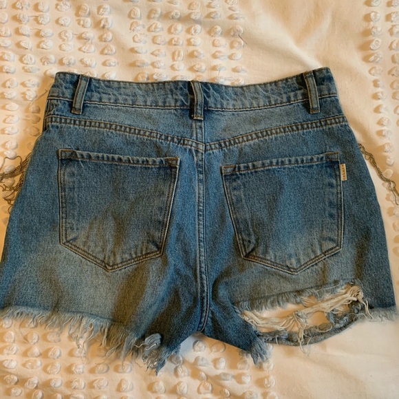 Stagecoach Festival Shorts!! High waisted jean shorts. - Picture 3 of 4